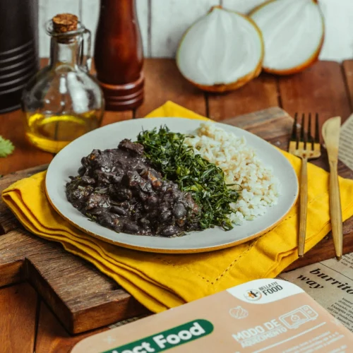 FEIJOADA COM ARROZ INTEGRAL E COUVE REFOGADA 300G