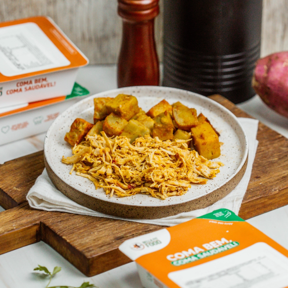 FRANGO DESFIADO COM BATATA DOCE ASSADA 300G