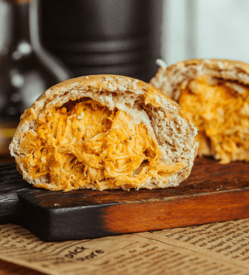 PÃO DE BATATA INTEGRAL C/FRANGO E REQUEIJÃO 110G