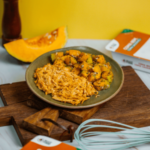 FRANGO DESFIADO AO REQUEIJÃO COM ABÓBORA CUBOS - LOW CARB 200G